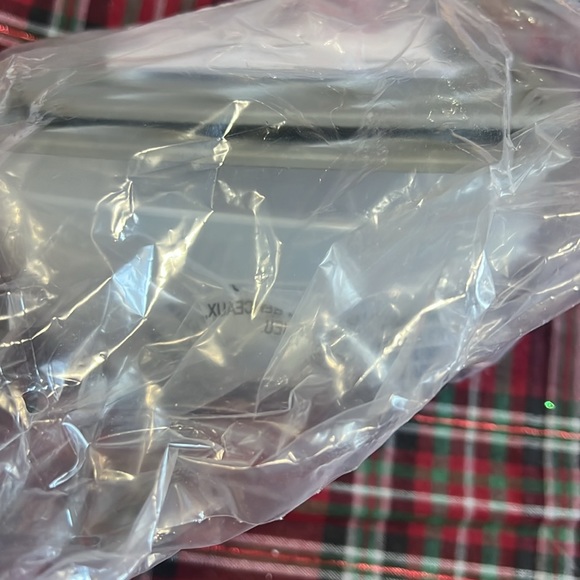 NWT PAMPERED CHEF CUT & STORE CONTAINERS - Picture 4 of 4